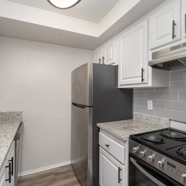 The Park at Murano -  Kitchen with Stainless Steel Appliances