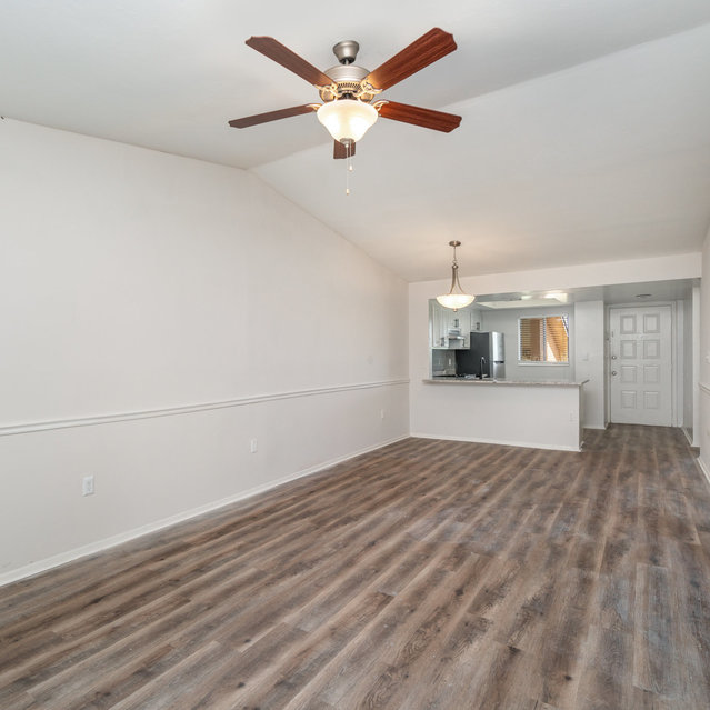 The Park at Murano - Empty Room with Ceiling Fan